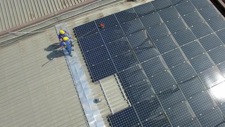 Services 12 Solar Panel Cleaning